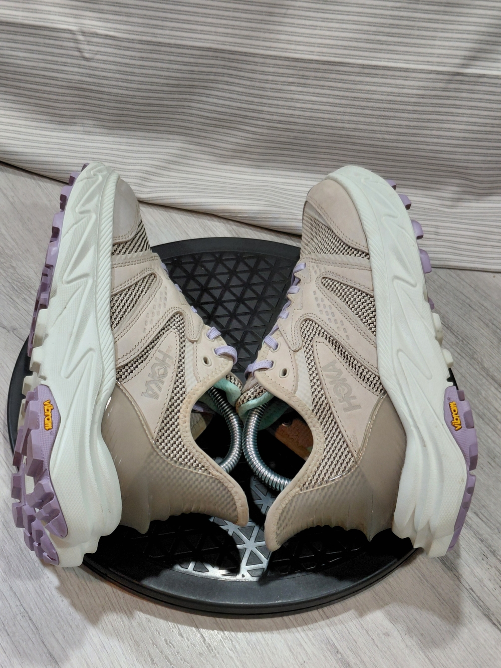 Hoka Women's Anacapa 2 Freedom Trail Hiking Sneakers Taupe Lilac Mint Chunky W8B - Picture 5 of 15